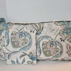 Noble Excellence Cream Mid-Century Modern Paisley Floral King Pillow Shams